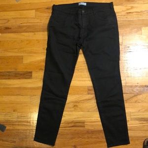 Zara Men’s black stretchy jeans
